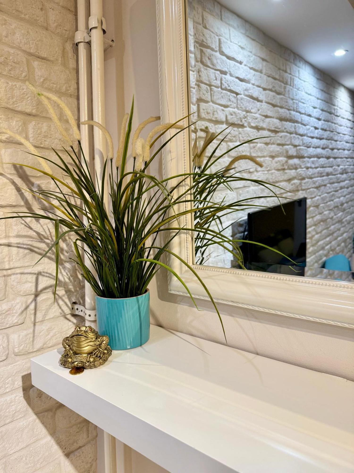 Apartamento Cozy Haven Belgrado Exterior foto
