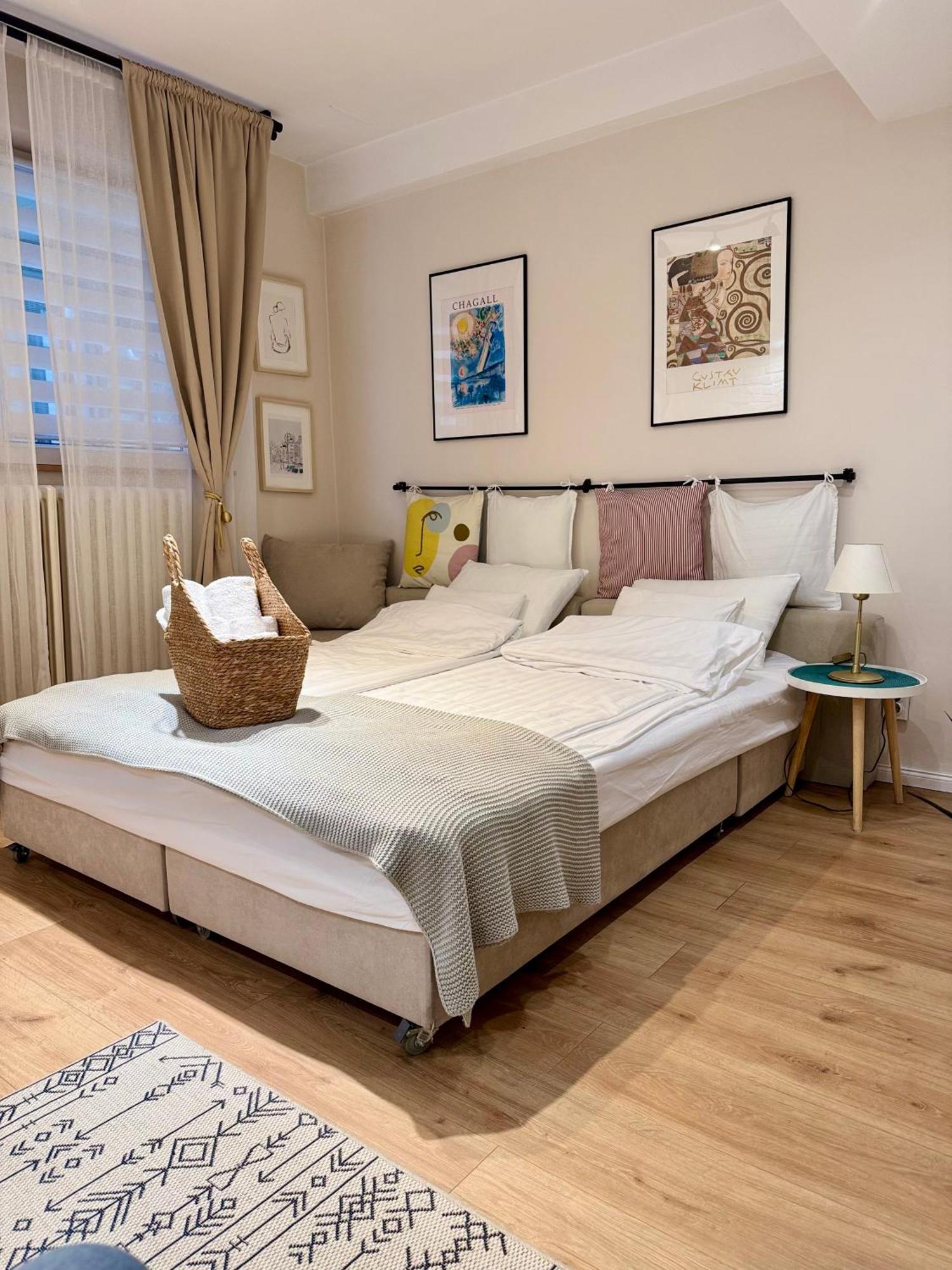 Apartamento Cozy Haven Belgrado Exterior foto