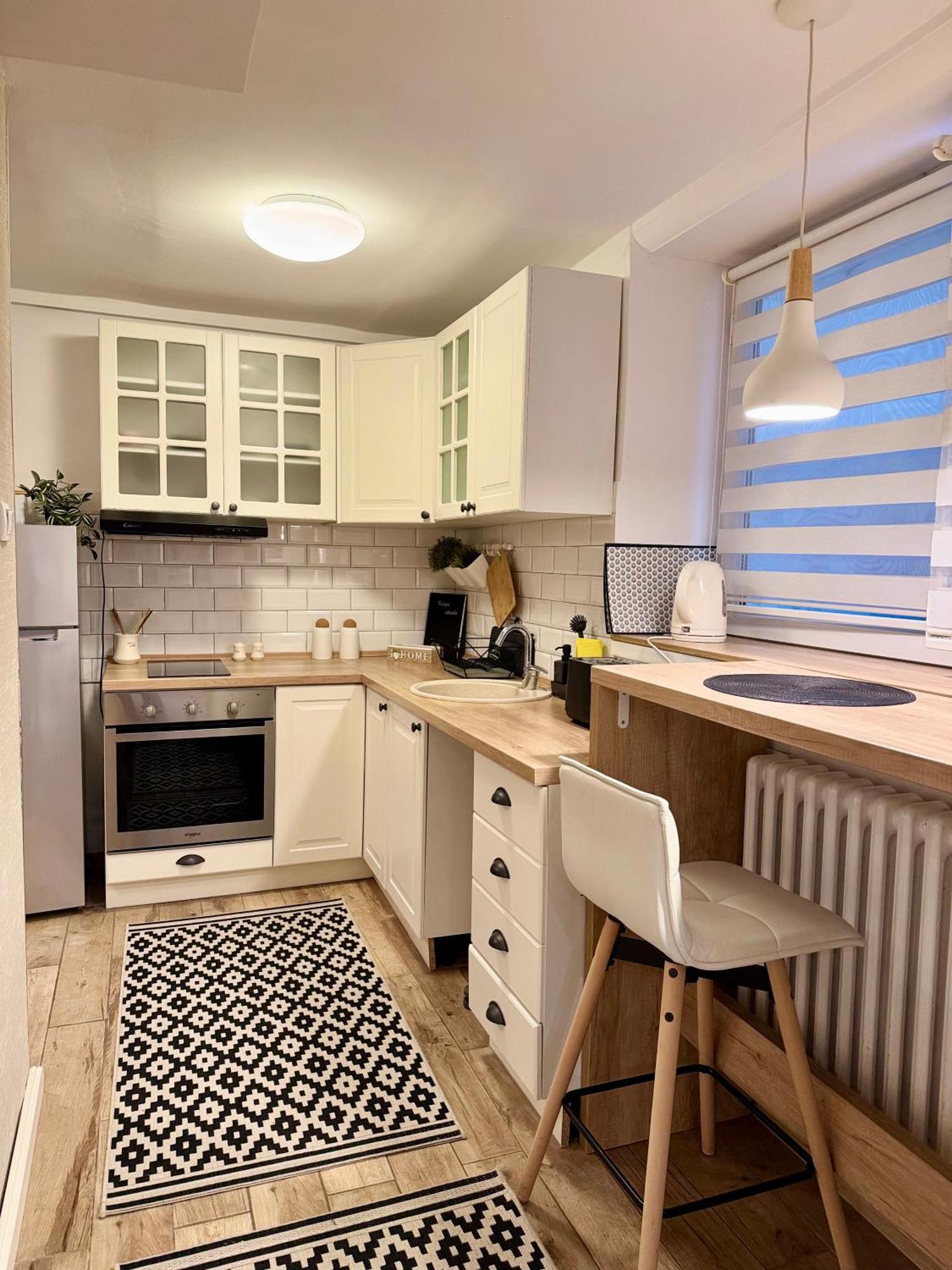 Apartamento Cozy Haven Belgrado Exterior foto